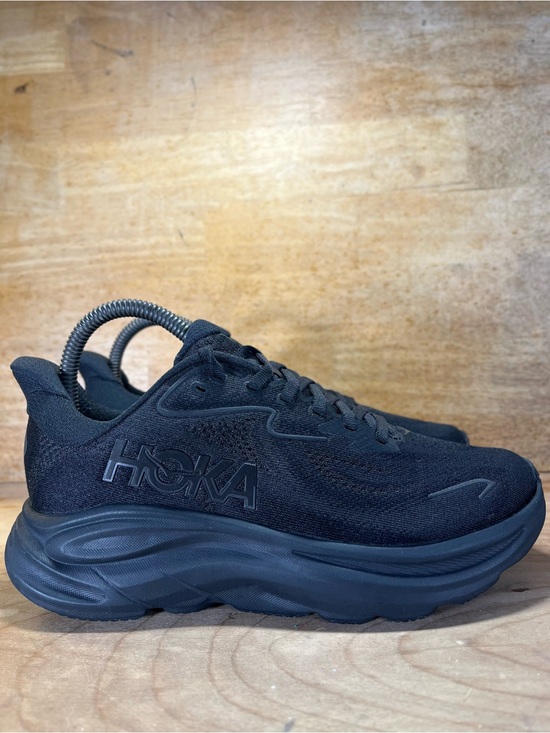 Hoka One One Shoes - NEW Hoka One One Clifton 10 Womens Size 6.5 Running Shoes Sneakers Triple Black